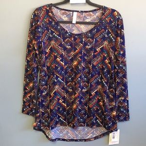 LuLaRoe Lynnae Top: Size XXS- Pit2pit 18”